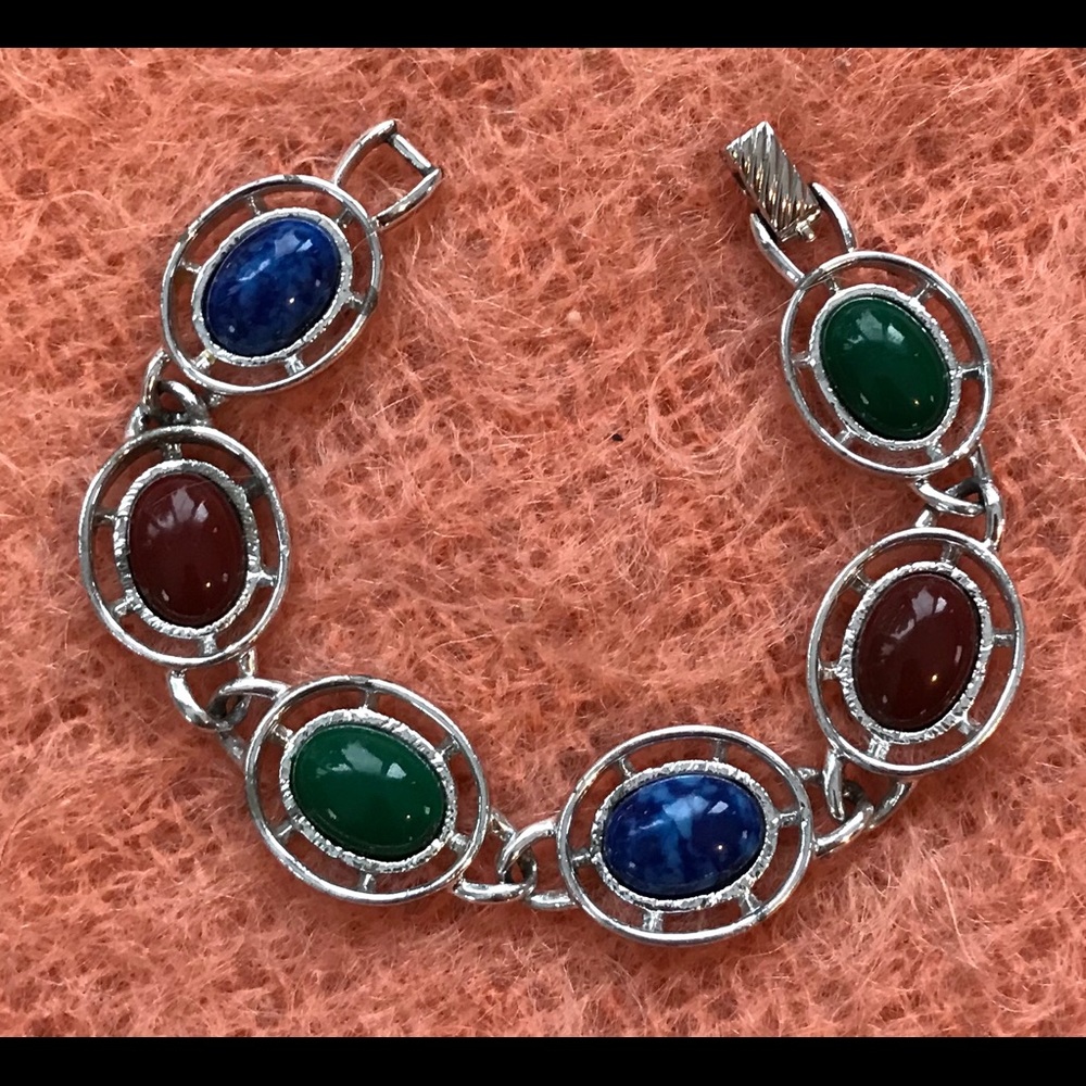 Sarah Coventry Bracelet Silver Tone & Cabochon